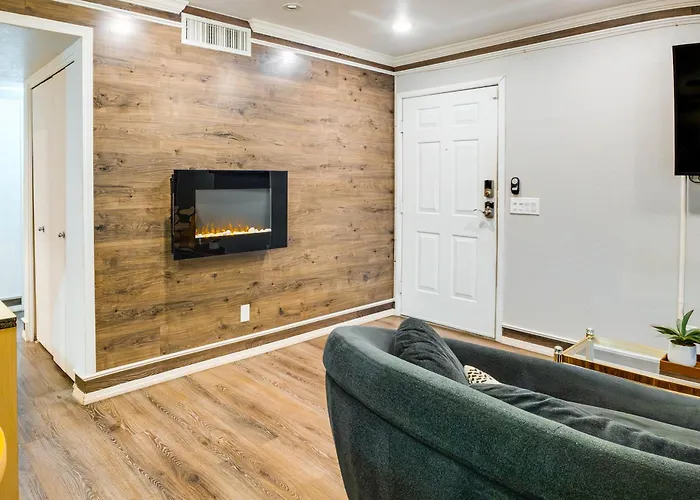 Walkable < 1 Mi To Asu Campus! Tempe